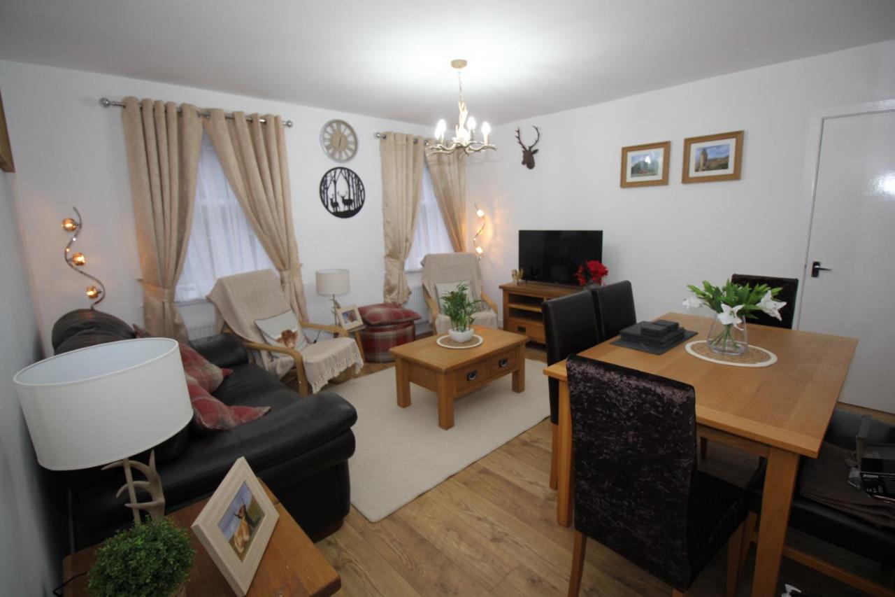 Historic Old Town 2 Bed Ground Floor Apartment Stirling Exterior photo